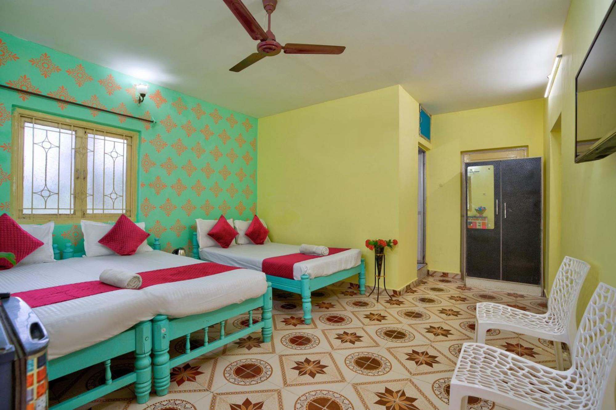Oceanic Pearl Beach Guest House Calangute Eksteriør billede