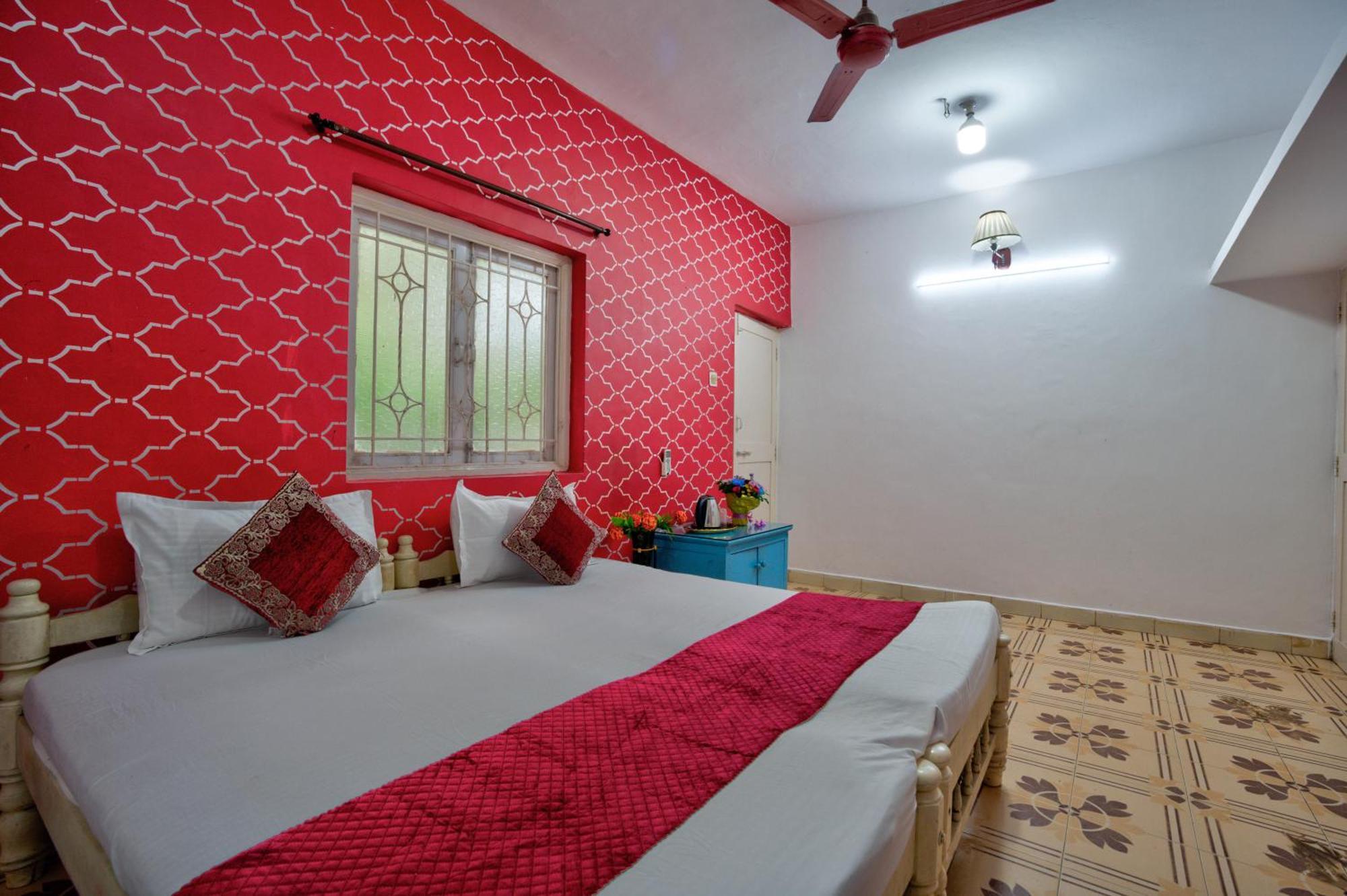 Oceanic Pearl Beach Guest House Calangute Eksteriør billede